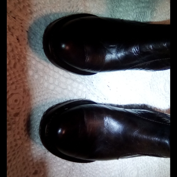 Crown by Born Brown Crinkle Leather Boots NWOT Size 5 - Picture 5 of 12